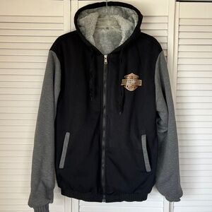 Women’s black and grey hoodie EUC faux fur lined with zipper size XL